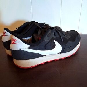 Nike Black and White Sneakers
